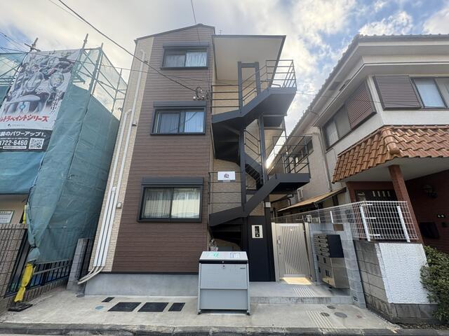 建物外観　?