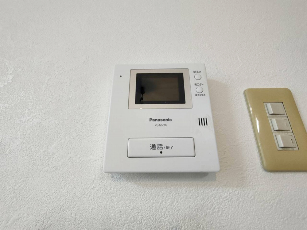 セキュリティ　防犯面に配慮したＴＶモニターホン付きです！