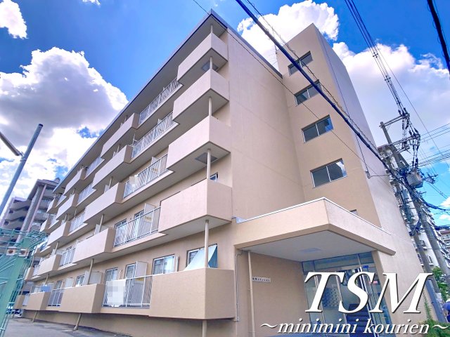 第2林マンションの外観写真