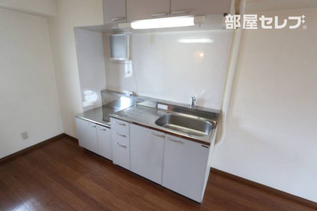 キッチン　２０１号室の写真