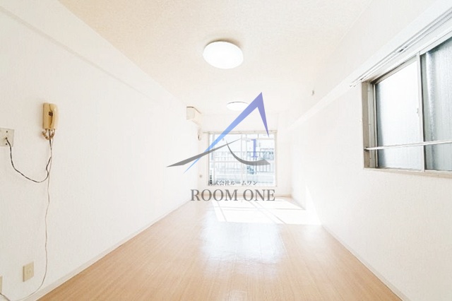 居室・リビング　洋室のお部屋です。