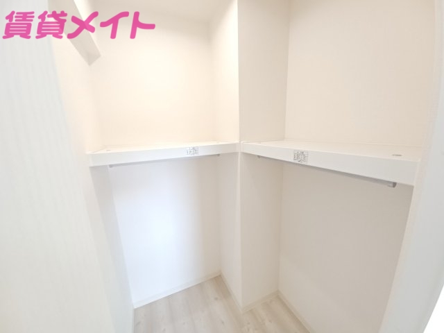 収納　同物件別部屋参考写真です。