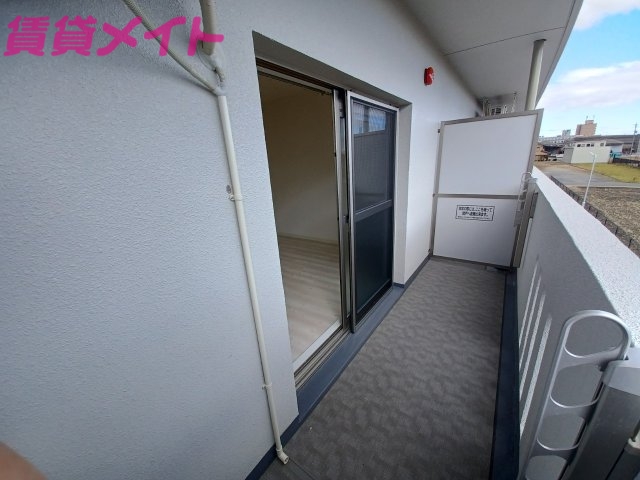 バルコニー　同物件別部屋参考写真です。