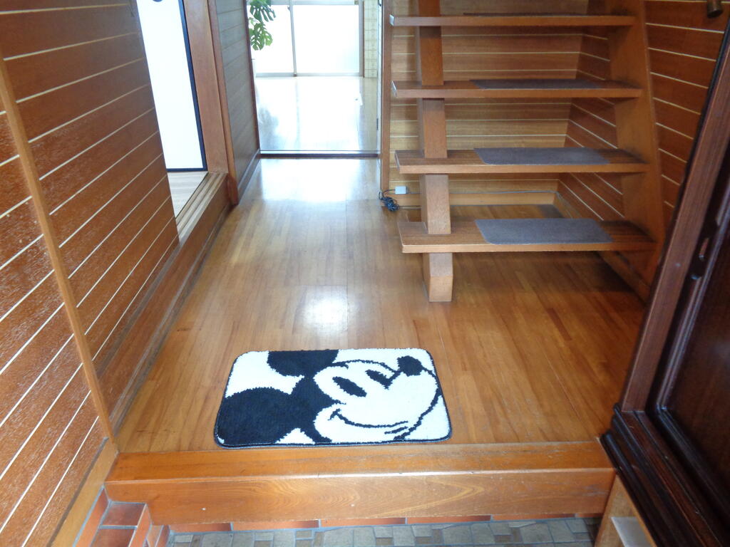 木戸山町一戸建ての玄関写真