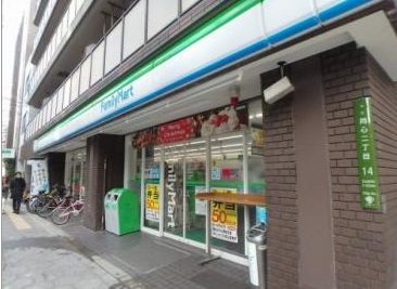 コンビニ　ファミリーマート同心町店（コンビニ）まで107m