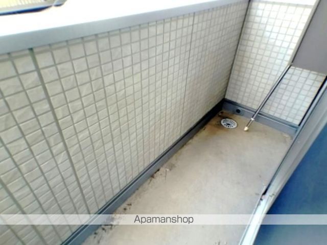 アヴェニール服部の内装写真