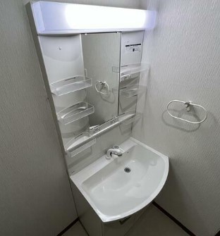 洗面設備　別のお部屋の写真です