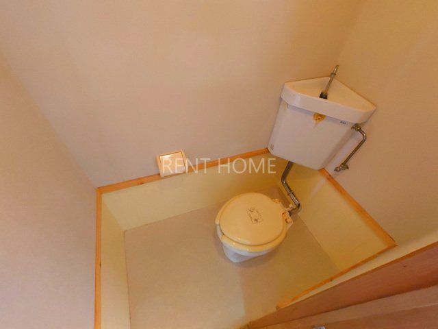 ハイコーポエヒメのトイレ写真