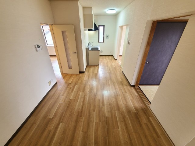 ゴールドマンション小熊PART1の内装写真