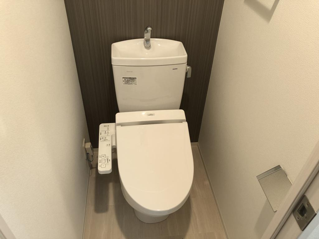 【エスプレイス神戸ウエストモンターニュのトイレ】