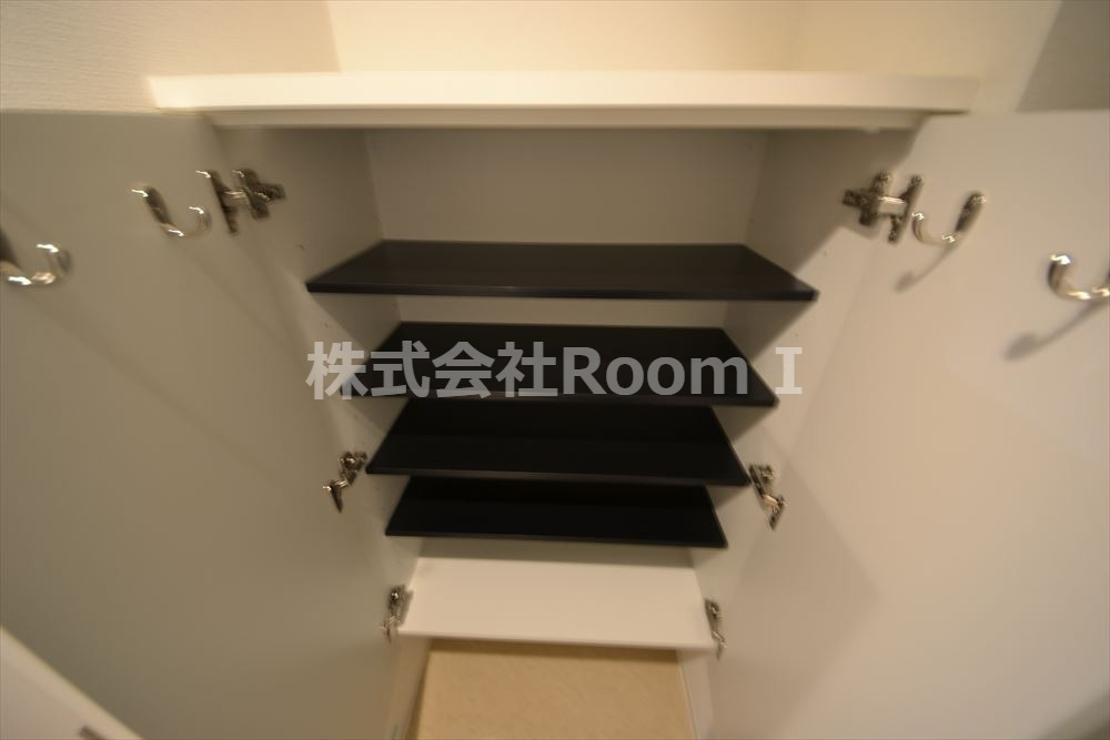 玄関　落ち着いた玄関です