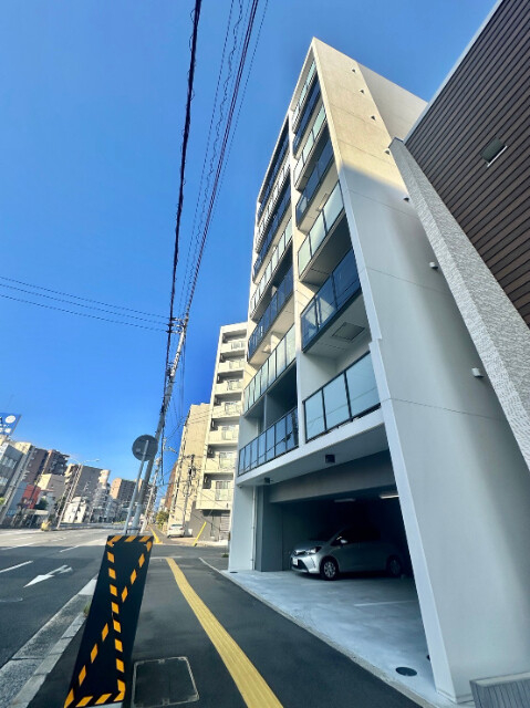 【Fan　Tasy　space千田町の建物外観】