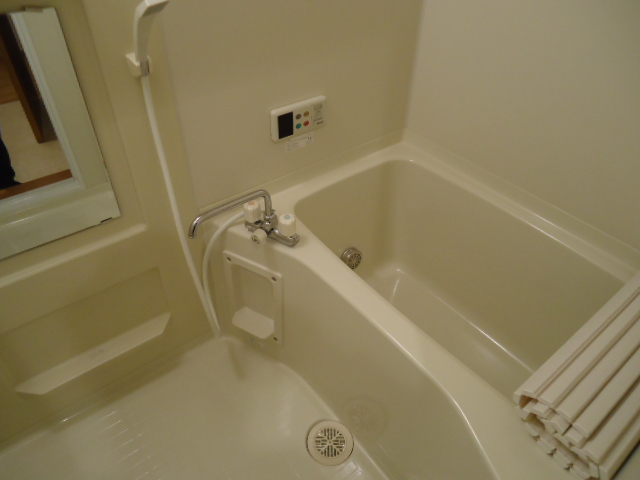 バス・シャワールーム　類似画像　現状優先