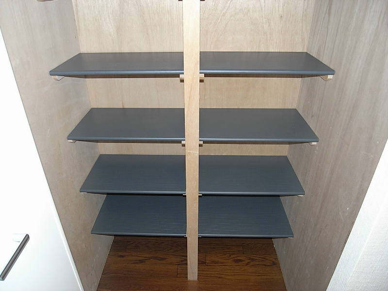 玄関　ウォークインクローゼット（収納充実してます）