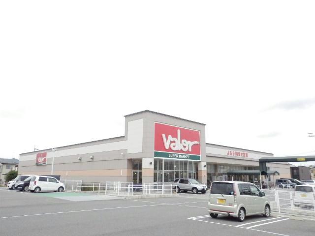 【守山市岡町のアパートのスーパー】