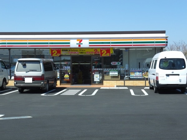 コンビニ　セブンイレブン 吉田川尻店（コンビニ）まで805m