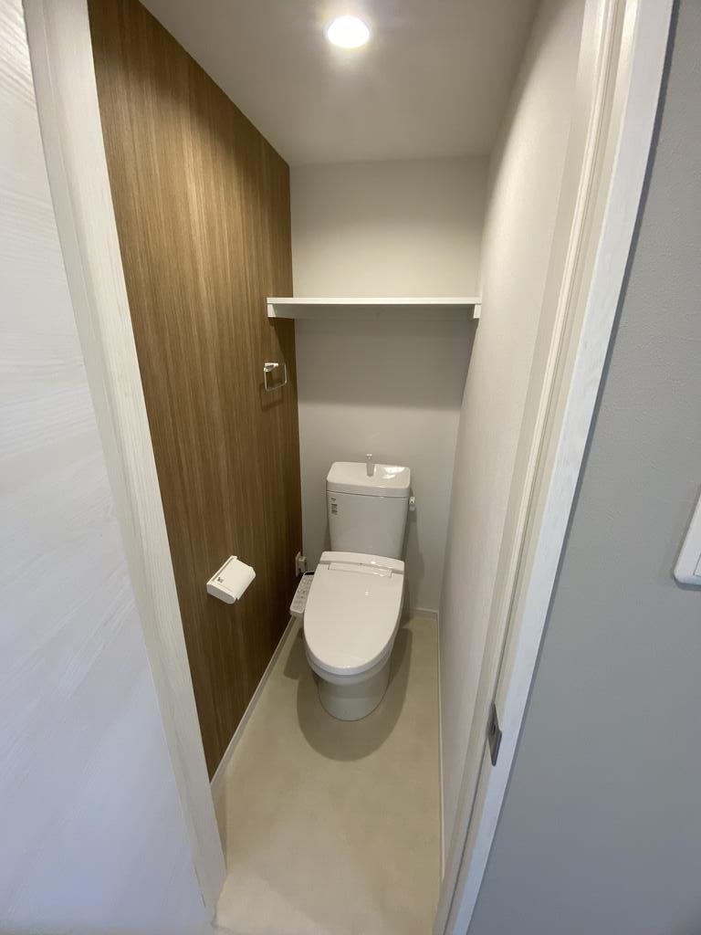 トイレ　別号室反転タイプ