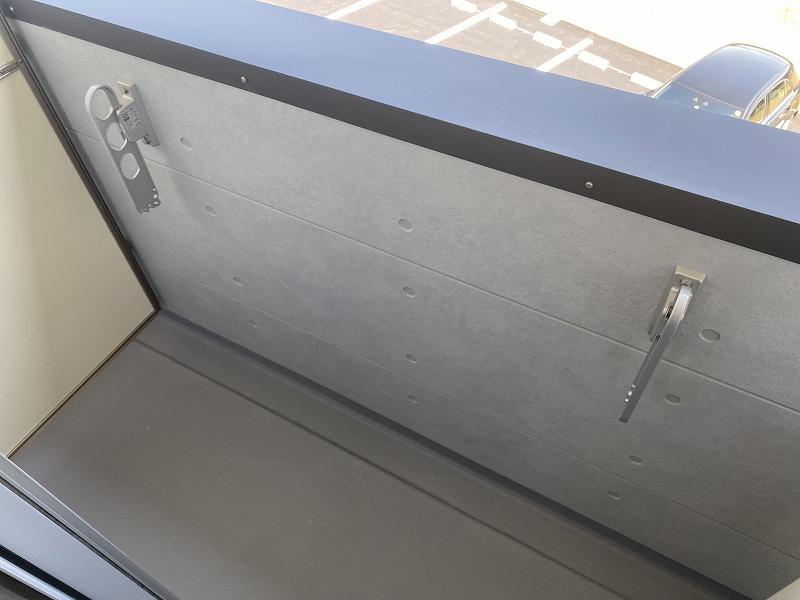 バルコニー　別号室反転タイプ