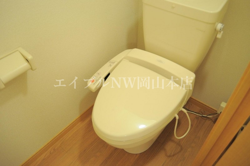 トイレ　※写真と現状が異なる場合は現状を優先