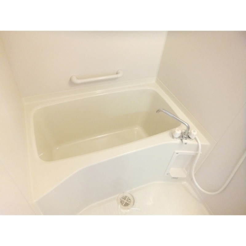 バス・シャワールーム　図面と現状が相違がある場合には現状を優先