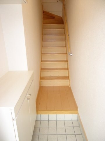 玄関　収納もある玄関です