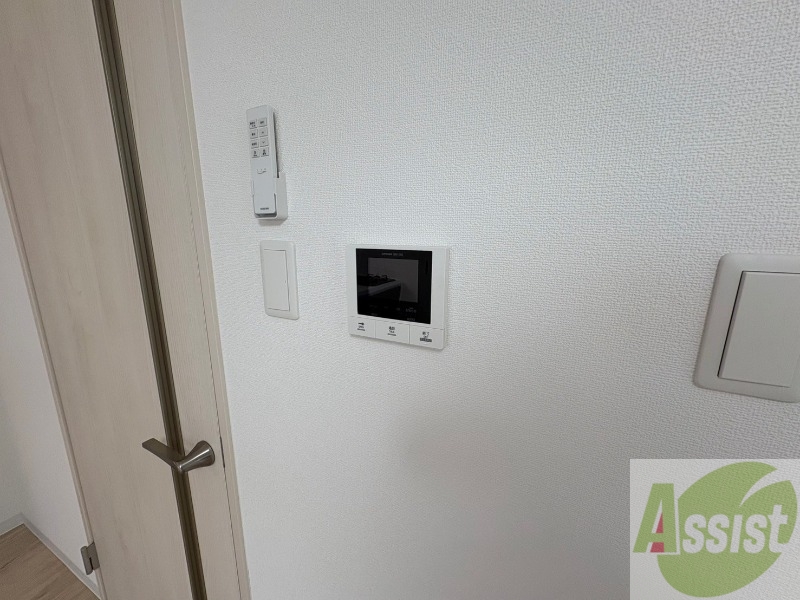 セキュリティ　ＴＶモニター付インターホンです。来客者の顔が見えるので安心！