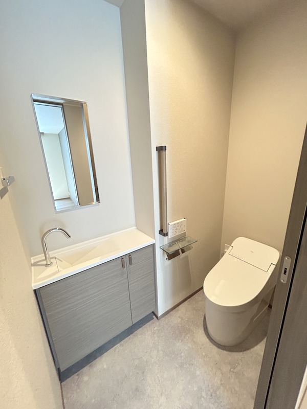 トイレ　★手洗い場付きのトイレ★