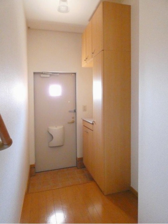 玄関　図面と現状が相違する場合は現状を優先とさ