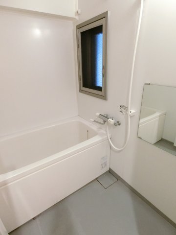 バス・シャワールーム　詳細は、RISUMO江坂本店→06-6155-7137まで♪