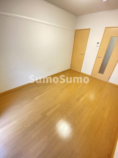 その他部屋・スペース　落ち着いて過ごせるお部屋なので、寝室にいかがでしょうか