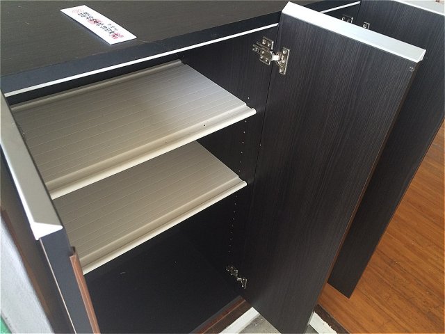 玄関　※写真と現状が異なる場合がございます