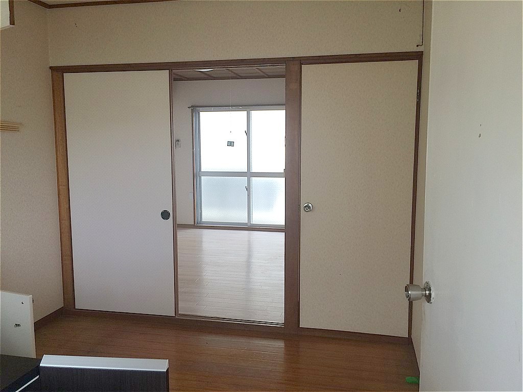 居室・リビング　※写真と現状が異なる場合がございます