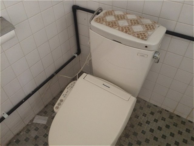 トイレ　※写真と現状が異なる場合がございます