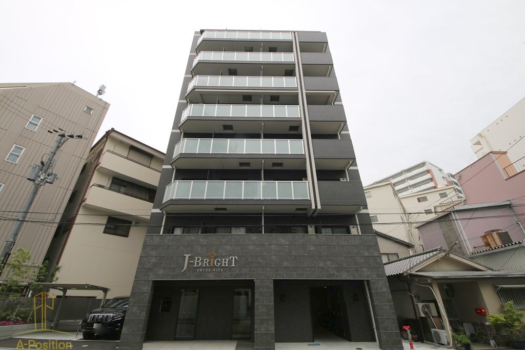 建物外観　J-BRIGHT UMEDA KITA