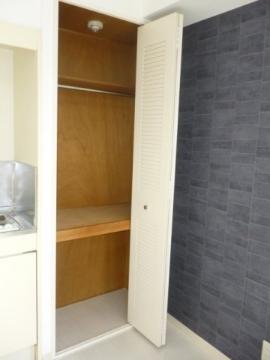 サンフォレスト新中条　収納　クローゼット