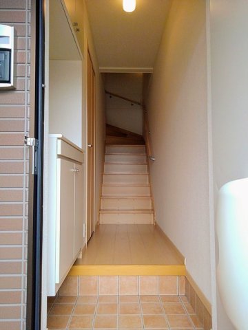 玄関　収納もある玄関です