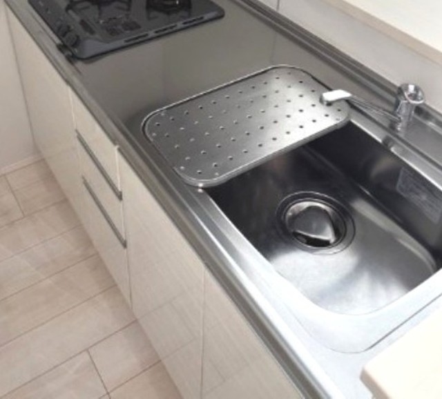 収納　キッチン下収納