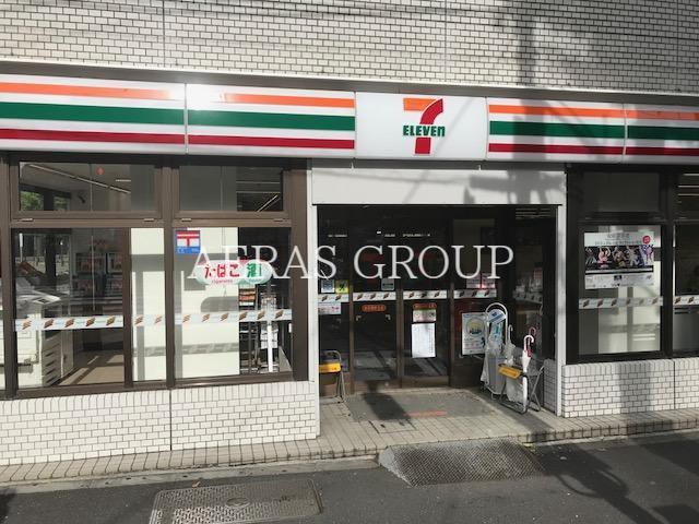 コンビニ　セブンイレブン飯田橋駅北店（コンビニ）まで485m