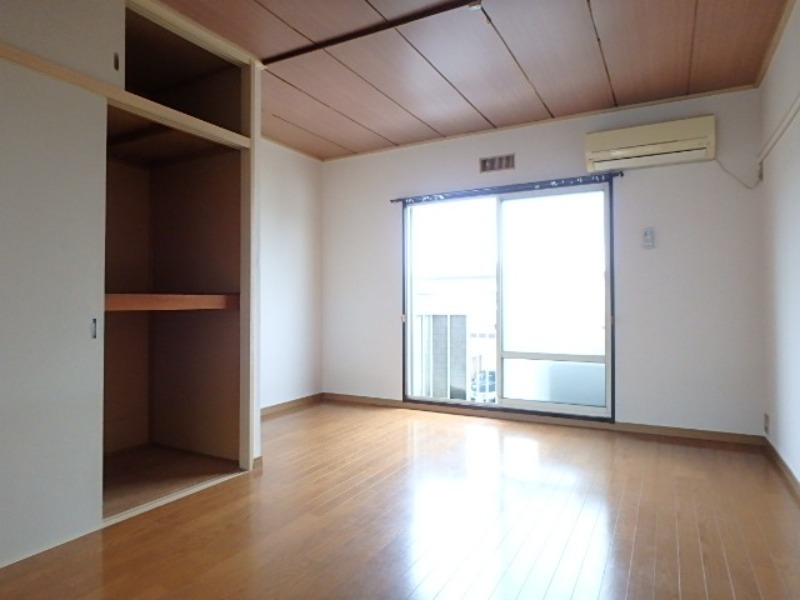 居室・リビング　図面と現状に相違がある場合には現状を優先