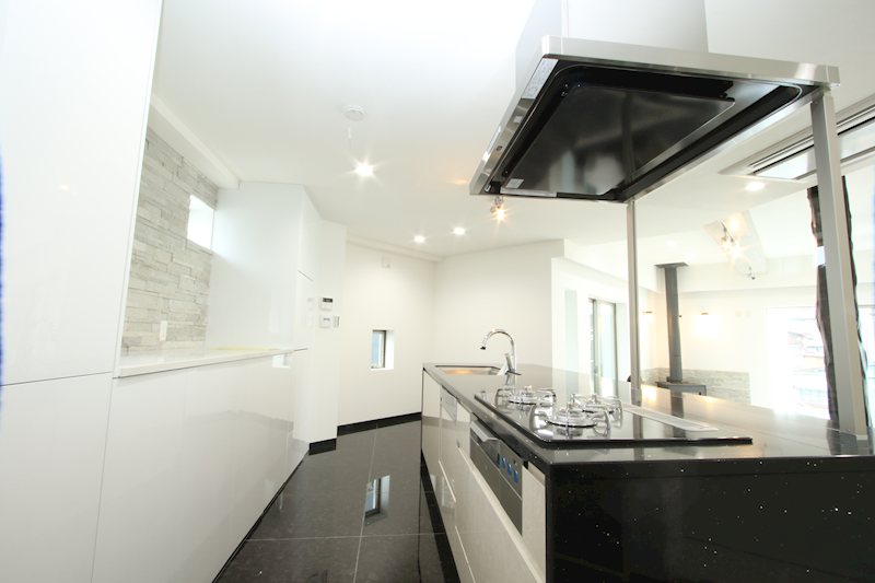 キッチン　※現況優先となります。