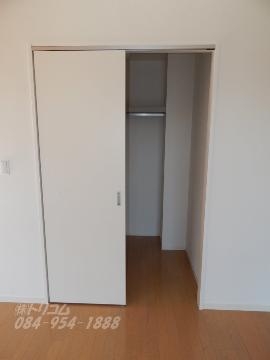 収納　ウォークインクローゼット