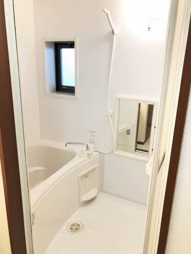 バス・シャワールーム　浴室