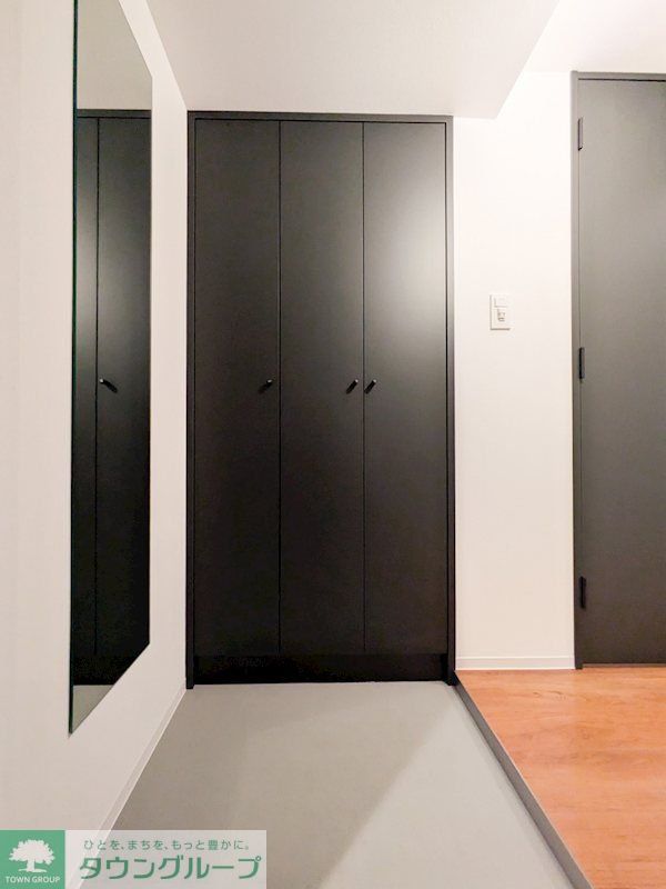 玄関　お部屋探しは株式会社　タウンハウジング　までお気軽にお問合…