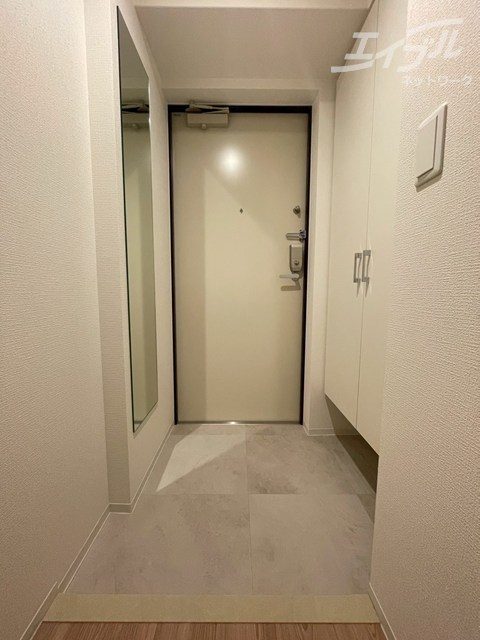 玄関　玄関のお写真になります。