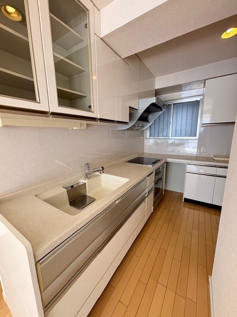 キッチン　システムキッチン