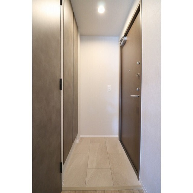 玄関　・反転タイプ・