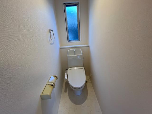 トイレ　シャワー付トイレ