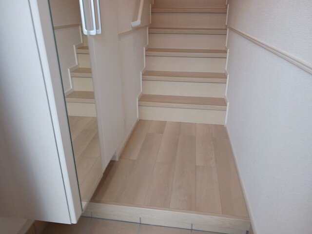 玄関　シンプルで使いやすい玄関です