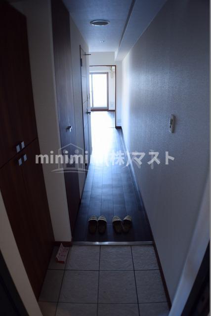 玄関　※建物内別間取参考写真