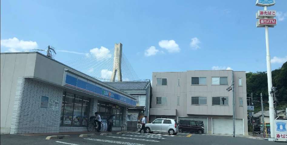 コンビニ　ローソン池田新町店（コンビニ）まで429m